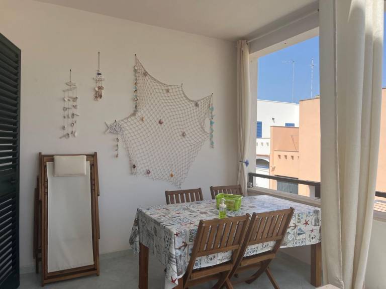 Holiday apartment with yard — photo 3