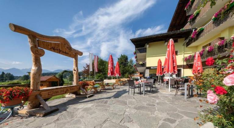 Almfrieden Hotel & Romantikchalet — photo 3
