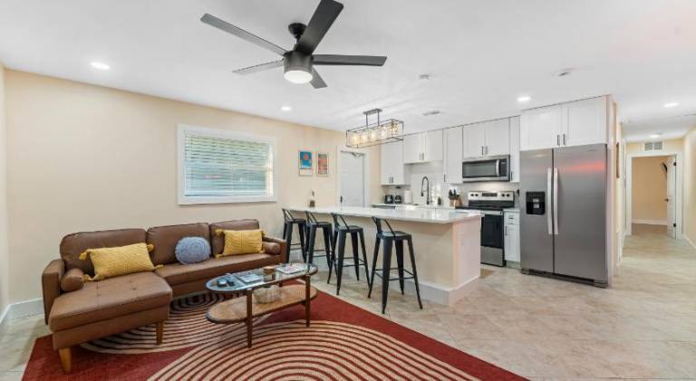 Holiday apartment with 2 rooms for 5 persons in Cocoa Beach, FL