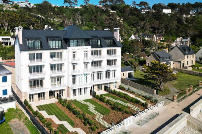 Ferienhaus direkt am Wasser in Trébeurden, Bretagne f&uuml;r max. 2 Personen