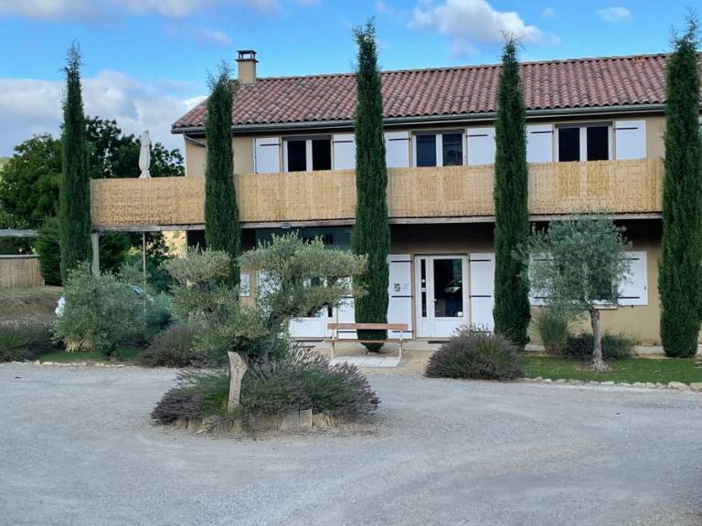 Chalet with terrace & pool | Dogs allowed — photo 3