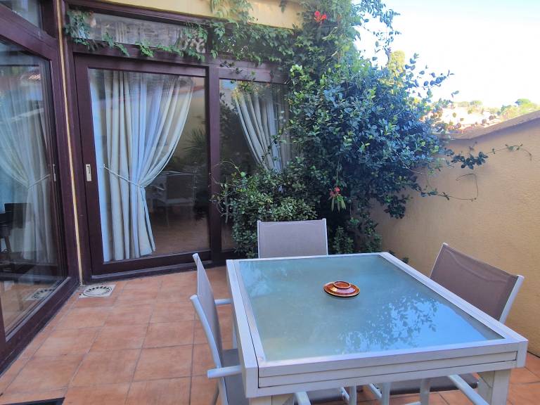 3-Bedroom Apartment in Collioure with Parking near Downtown — photo 3