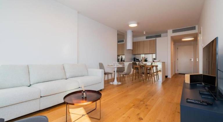 Skypark Nest City free park Living with Style — photo 2