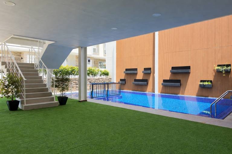 Vacation home with pool & grill | Good for workation | Pets allowed — photo 3
