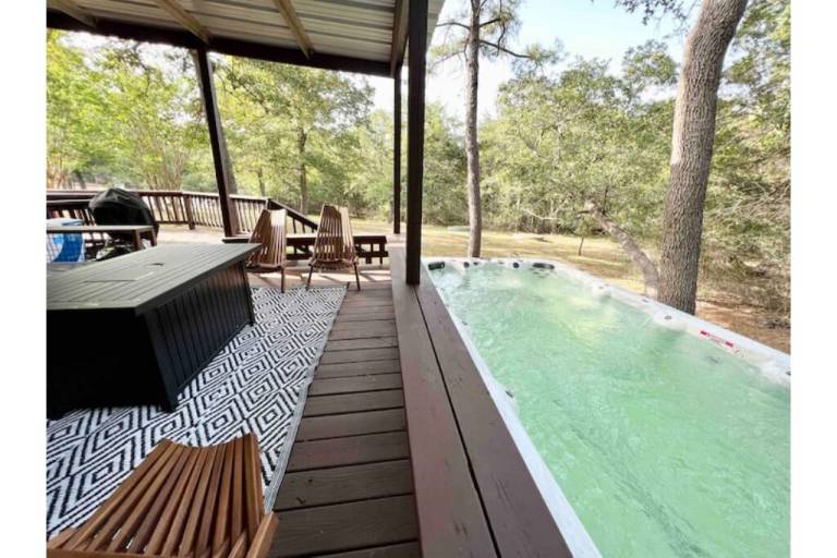 House Bastrop