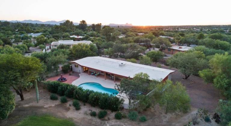 183 m&sup2; Ferienhaus