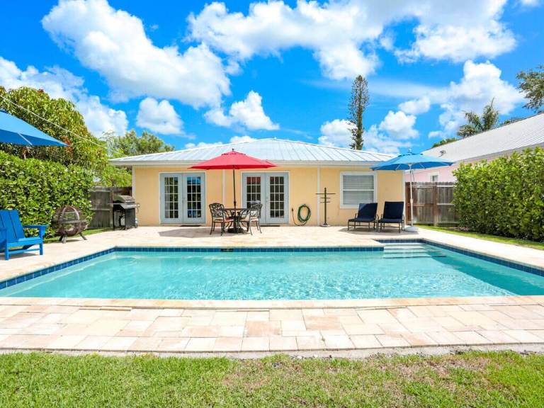 House North Naples