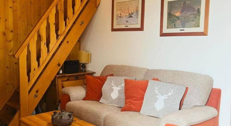 Holiday apartment with 3 rooms for 6 persons — photo 2