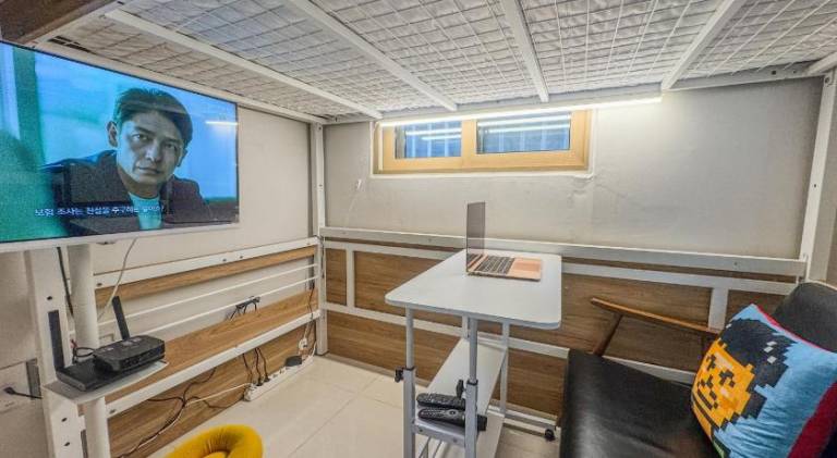 Rental apartment with 1 room for 2 persons in Seoul