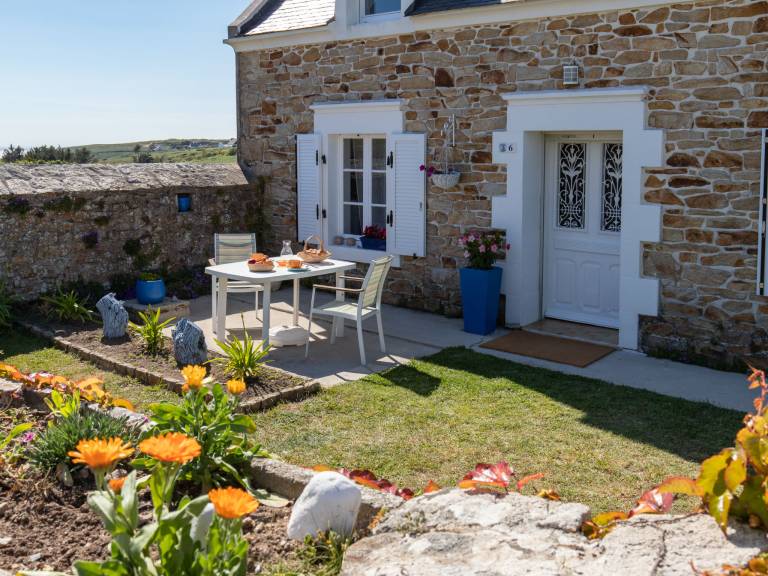 Vacation home with patio, barbecue & garden | Nature view — photo 3