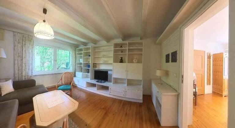 Serviced apartment with garden | Next to the ski | Dogs allowed — photo 2