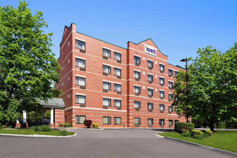 Spark by Hilton Woburn Boston — photo 5
