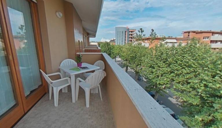 Children-friendly lovely apartment with garden | Next to the beach | Dogs allowed in Udine