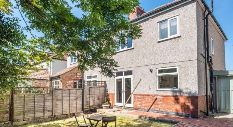 36 Westminster Road Bright & Spacious 2-Bed Home in York with Garden Pass the Keys — photo 3