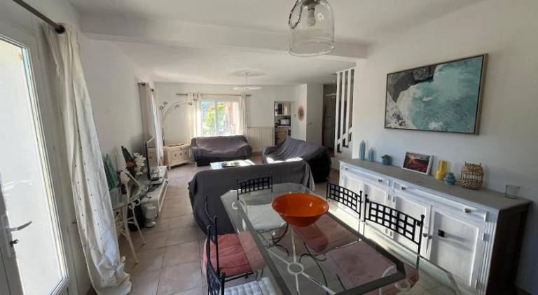 Fully equipped house with barbeque, private pool & yard | Perfect for remote work | Pets are welcome — photo 4