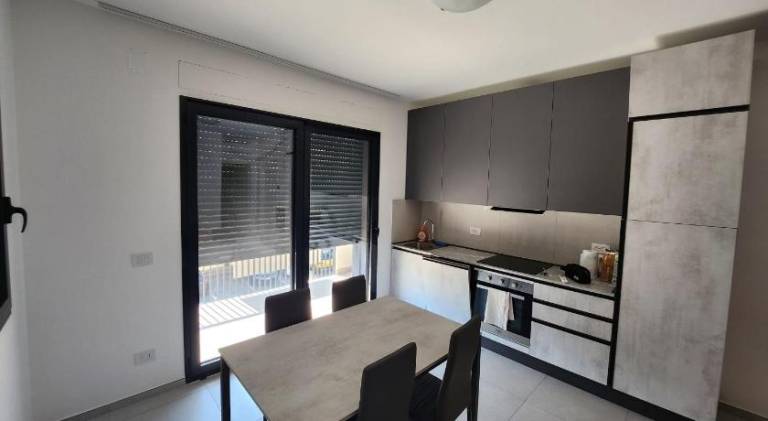 Rental apartment with 1 room for 4 persons in Grottammare