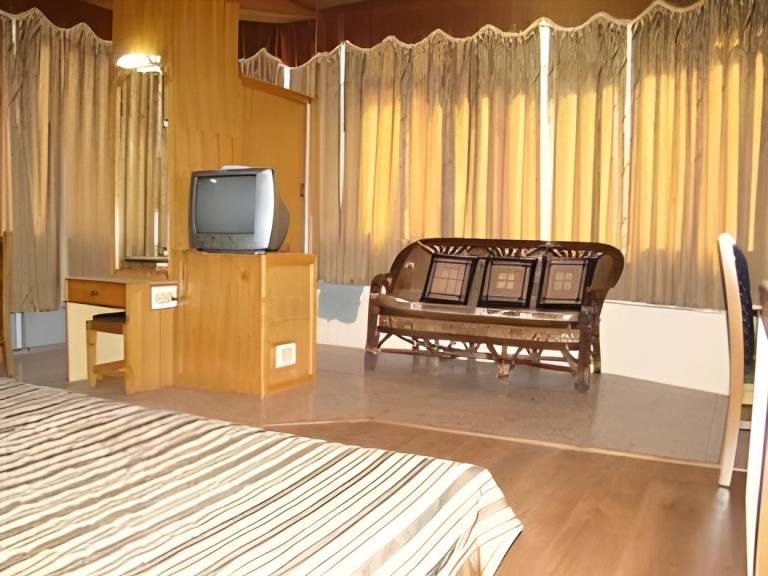 Hotel Yak — photo 5