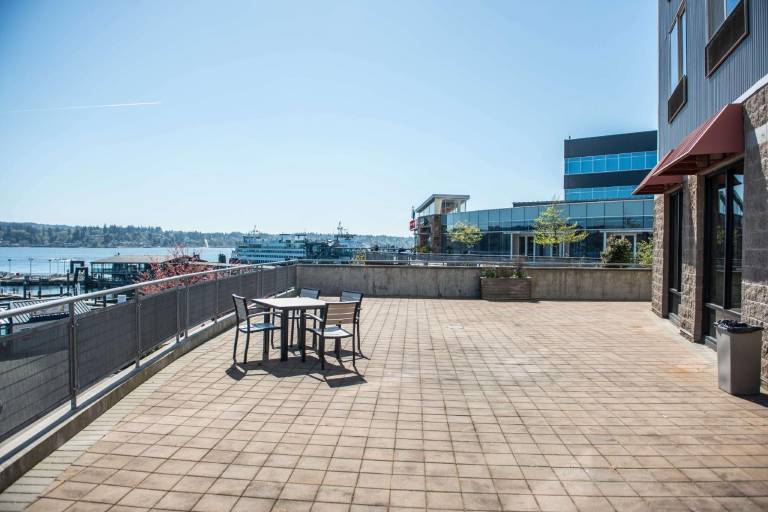 Hampton Inn & Suites Bremerton — photo 5