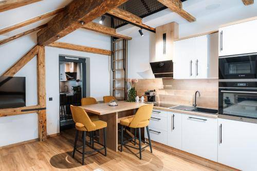 Servisiran apartma Pohorje