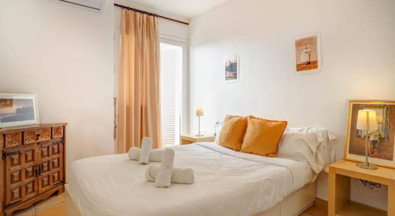 Charming apartment with patio | Next to the beach | Dogs allowed — photo 2