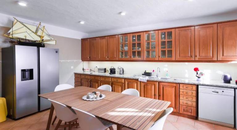 Fully equipped wonderful villa with garden, patio & private pool | Pet-friendly — photo 3