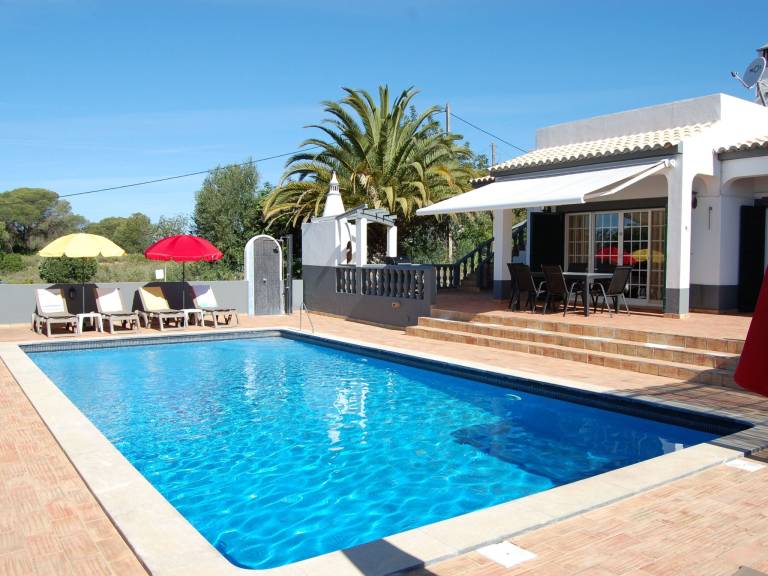 Ferienhaus in Loulé, Santa Bárbara de Nexe f&uuml;r max. 8 Personen am Atlantik