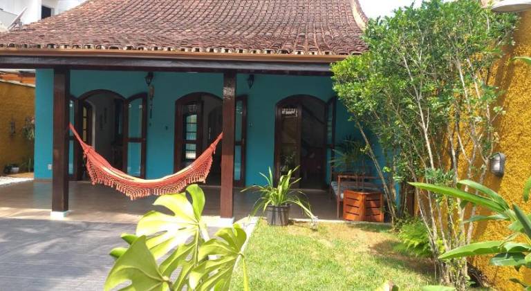 Vacation home with 5 rooms for 16 persons in Ubatuba