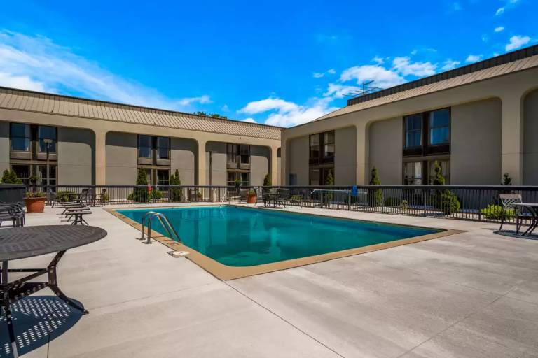 Clarion Inn & Suites Grand Rapids Airport in Grand Rapids, MI