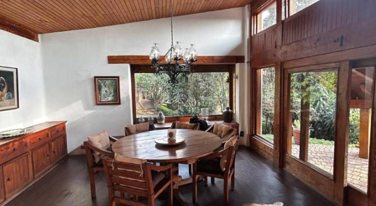 Villa with hot tub & pool — photo 5