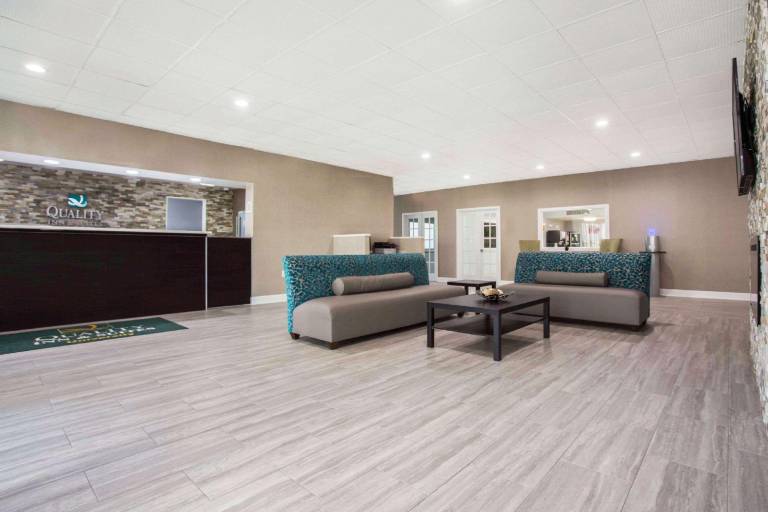 Quality Inn & Suites University Area — photo 3