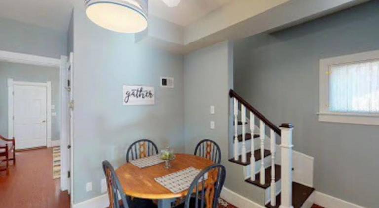Big vacation home | Pets allowed — photo 3