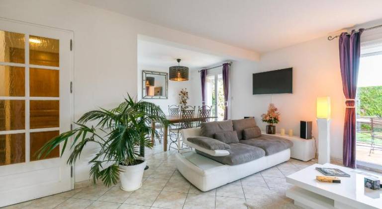 Villa  Saint-Apollinaire