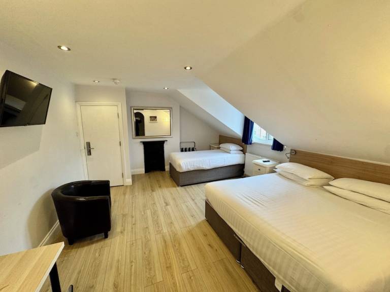 Accommodation Brentwood