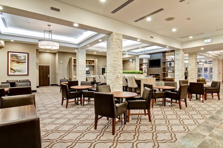 Holiday Inn Express & Suites Oshawa Downtown By IHG — photo 4
