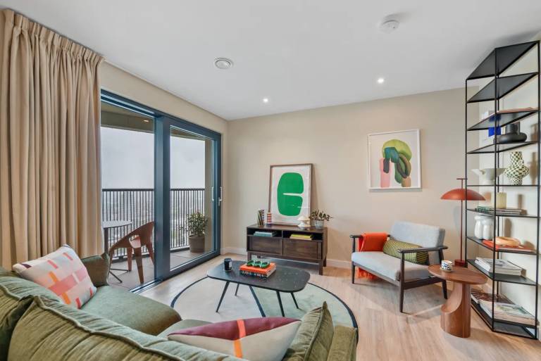Reed Avenue Two Bedroom Escape