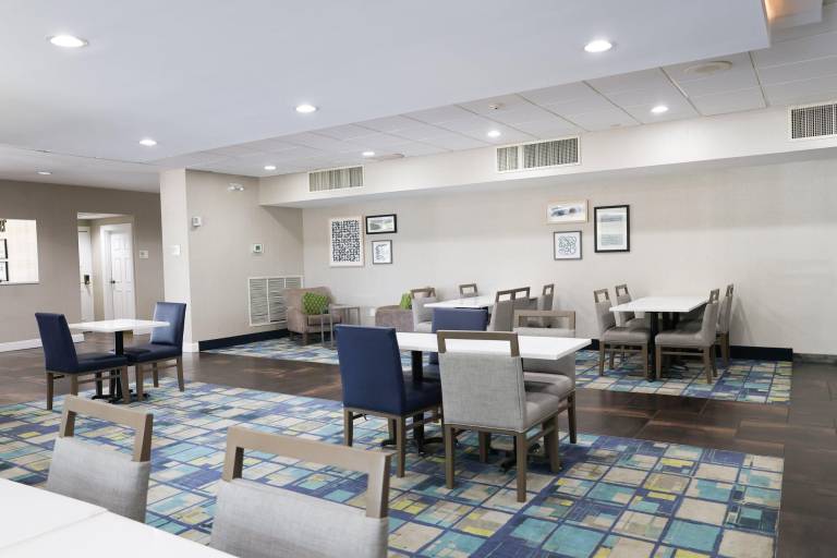 Garner Hotel Glen Burnie – BWI Airport Area — photo 3