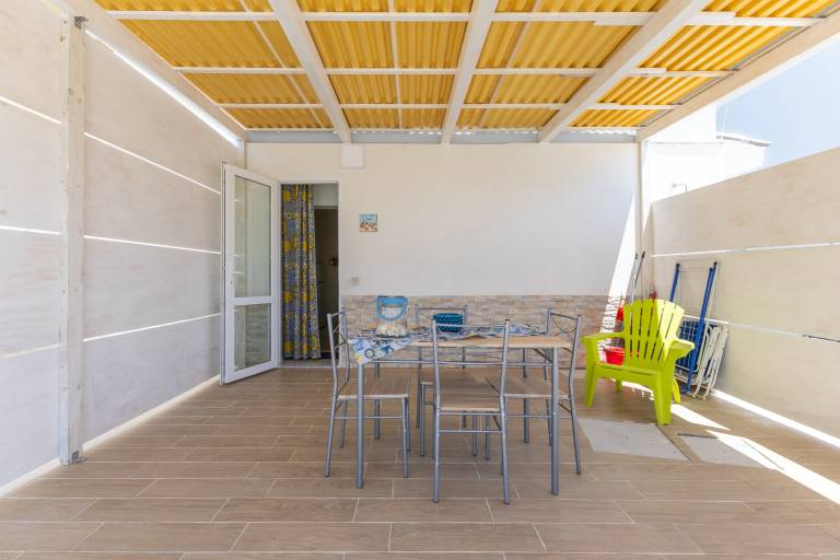 Apartment with barbeque, pool & fast internet | Garden view | Beach nearby | Pet-friendly — photo 3