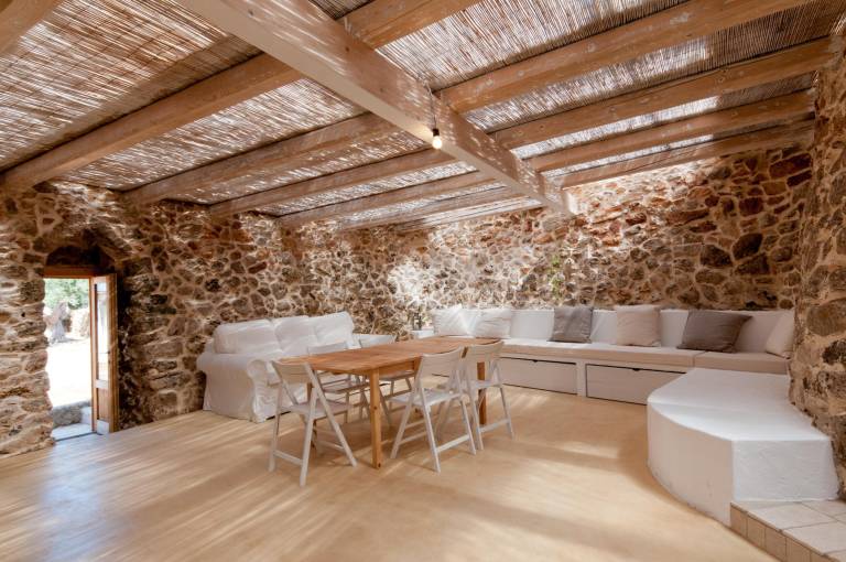 Charming villa with garden, terrace & BBQ | Panoramic view | Pets allowed — photo 5