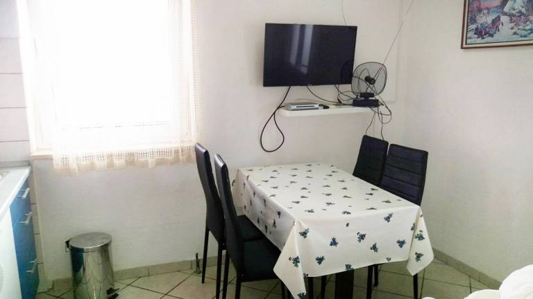 Two bedroom apartment with terrace and sea view Supetar, Brač (A-7535-a) — photo 2