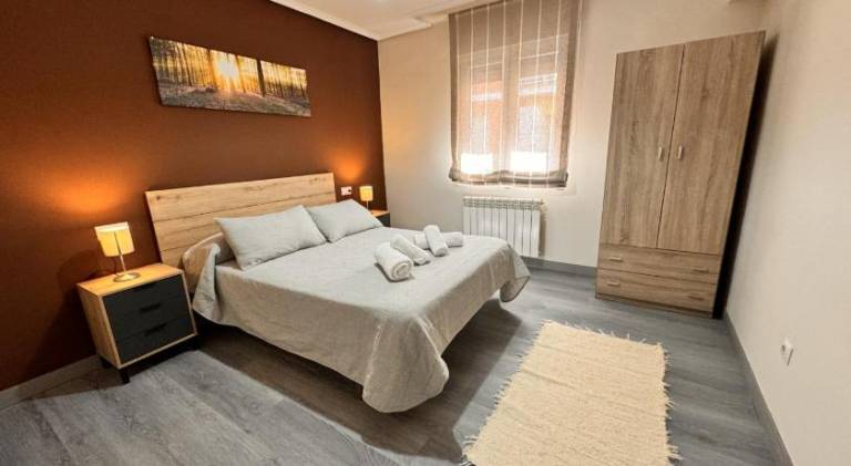 Holiday apartment with 2 rooms for 6 persons in Burgos