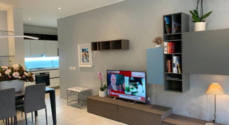 Rental apartment with 2 rooms for 4 persons in Stresa