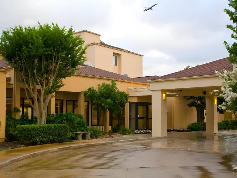 Courtyard by Marriott San Antonio Airport