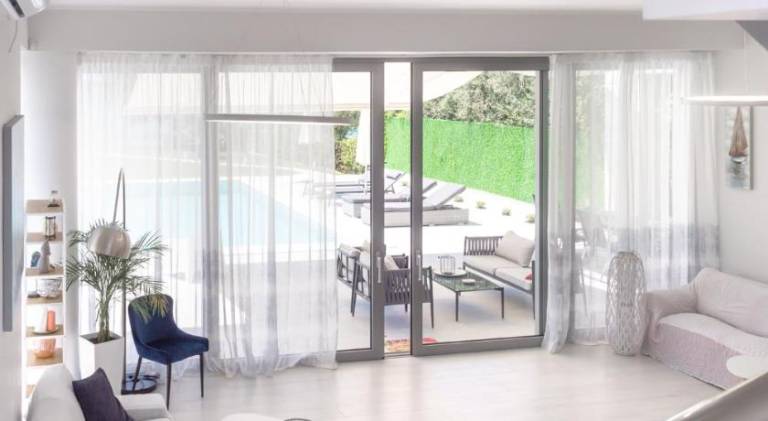 Villa with pool | Pets are welcome — photo 2