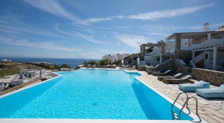 Nice villa with pool, terrace & garden | Beach nearby | Perfect for remote work | Pet-friendly in Mykonos