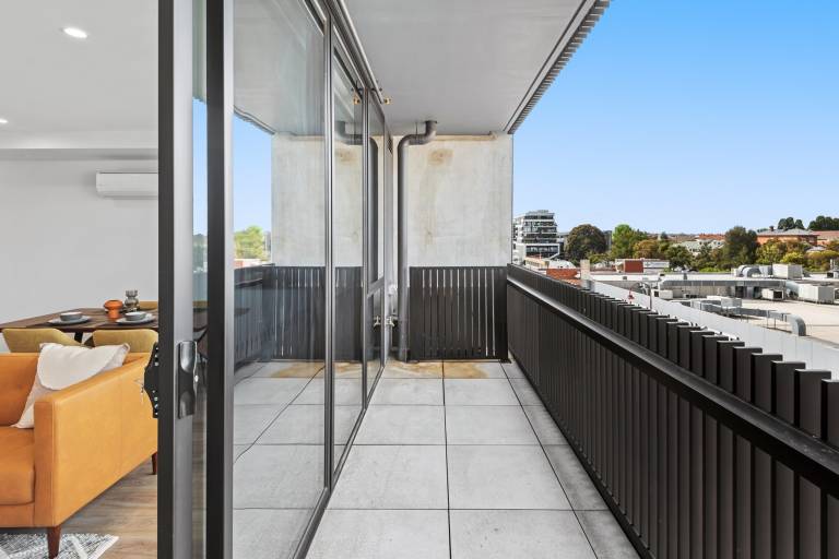 Modern Apartment on Burgundy Precinct & Parklands