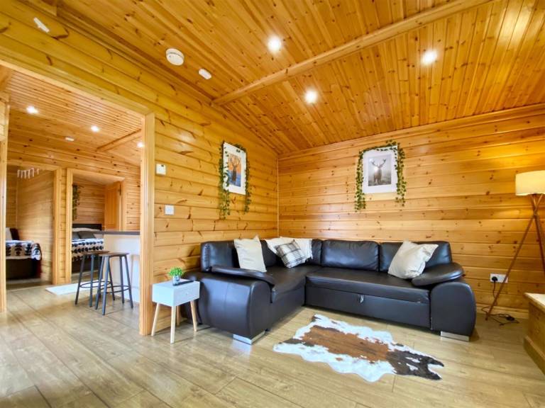 Cottage Bath