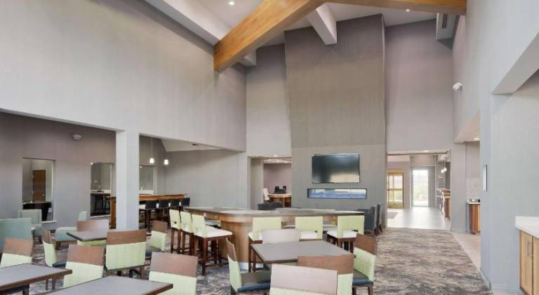 Homewood Suites by Hilton Topeka — photo 4