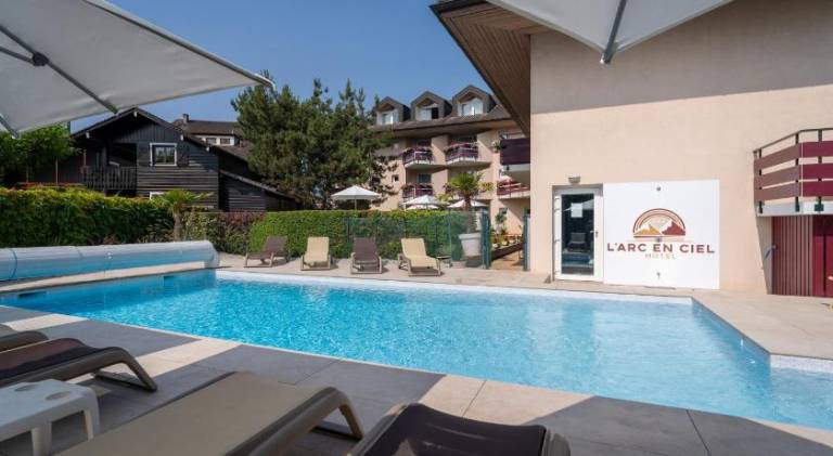 The Originals City, Hôtel L'Arc-En-Ciel, Thonon-les-Bains — photo 3