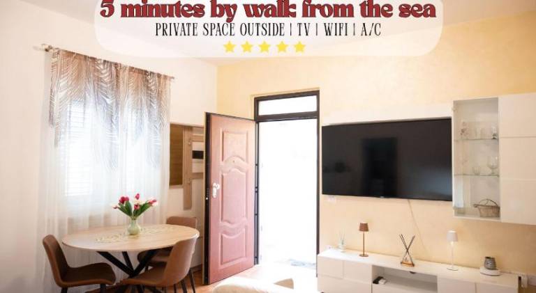 Vacation home with 2 rooms for 5 persons in Montesilvano