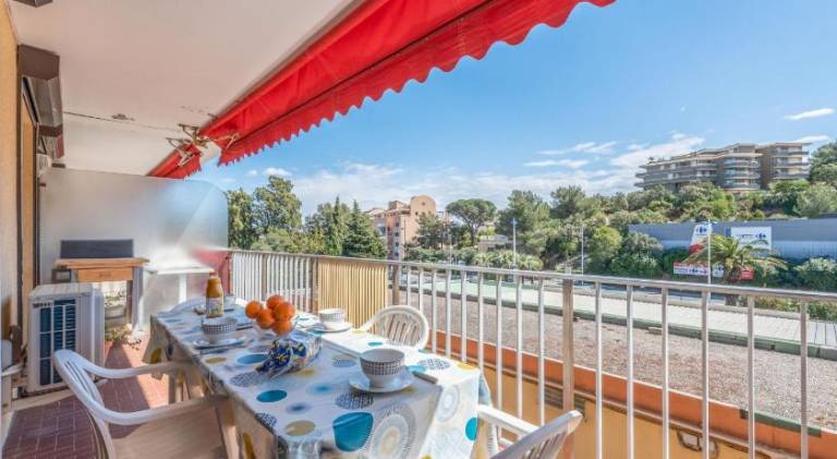 Apartment with 1 room for 4 persons in Cavalaire-sur-Mer